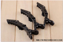 Load image into Gallery viewer, Alligator Clothes Clip
